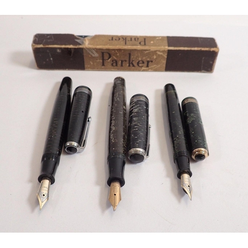 841 - Three Parker Vacumatic fountain pens - one boxed