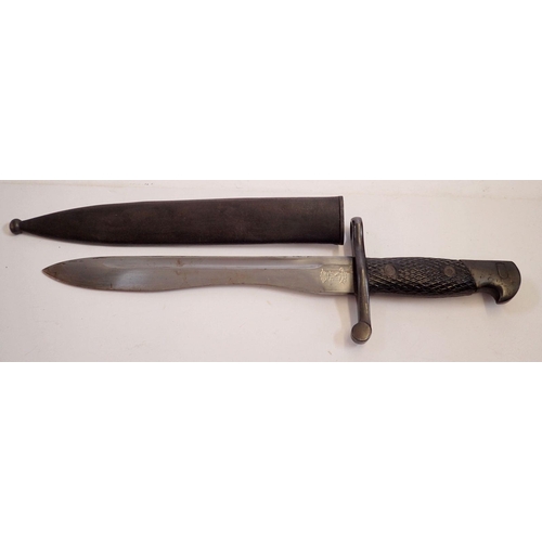 1162 - A Spanish Mouser Model 1941 Bolo bayonet, steel blade marked Toledo with steel scabbard