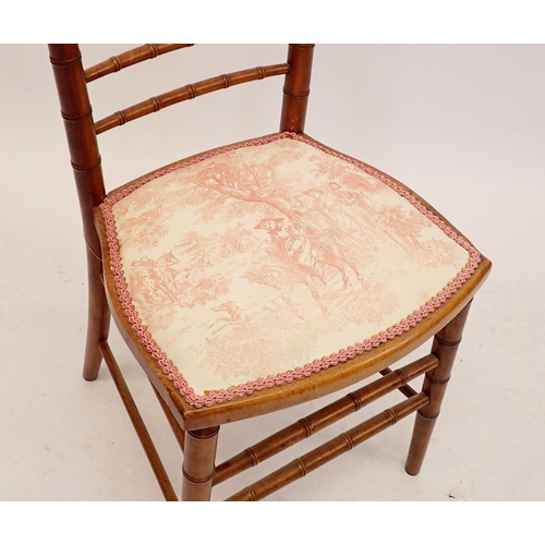 1214 - A 19th century spindle back bedroom chair