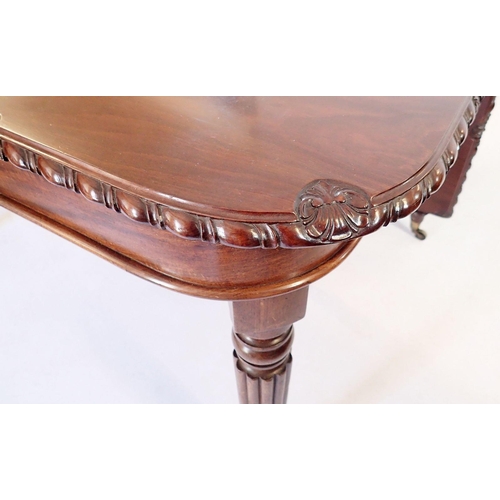 1217 - A good large early 19th century mahogany dining table with seven sections comprising: two D ends, a ... 