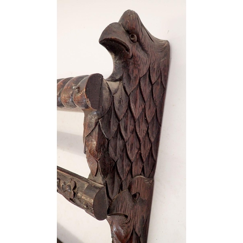 1225 - A Victorian oak plate rack carved stylised bird brackets to sides, the front with script 'Gentil Her... 