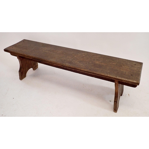 1289 - An old oak bench, 122cm long, 35cm tall