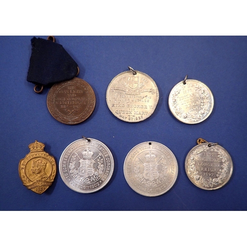 819 - A group of commemorative coronation medals etc.