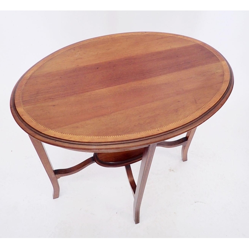 1087 - An Edwardian mahogany oval occasional table, 68cm wide x 45cm deep