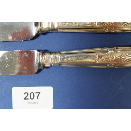 207 - A set of six Kings Pattern silver dinner knives, Sheffield 1935 by James Dixon & Sons