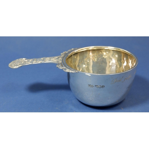 212 - An unusual silver ceremonial drinking cup, London 1902 by Elkington & Co. engraved 'Deal Justly, Liv... 