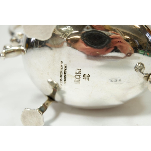 231 - A large silver sauce boat by James Henry and Herbert Barraclough of London & Leeds 1906, 315g