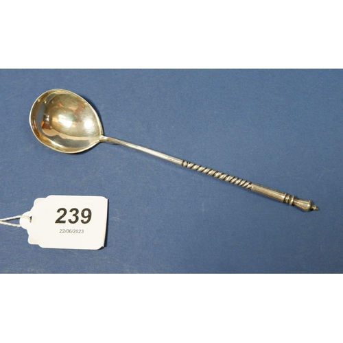 239 - A Russian silver caviar spoon with spiral handle and engraved decoration to back of bowl, 13cm