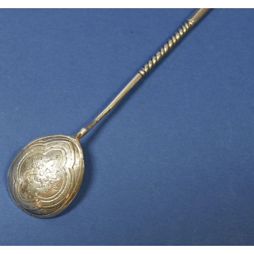 239 - A Russian silver caviar spoon with spiral handle and engraved decoration to back of bowl, 13cm
