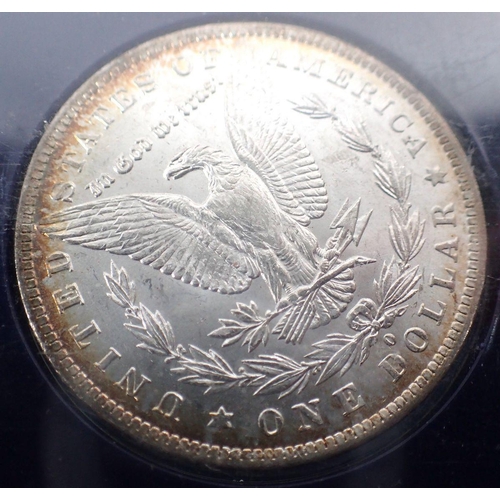 502 - A quantity of world coinage to include a cased US silver Morgan Dollar 1884, A Mexican silver Olympi... 