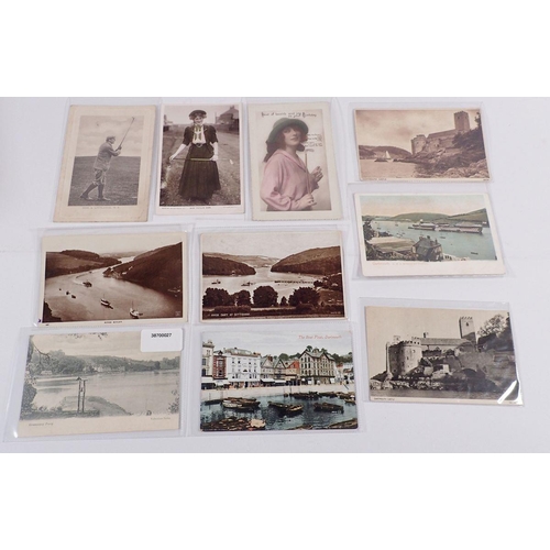 618 - Twenty various postcards including topographical, four greetings cards and three golf themed cards