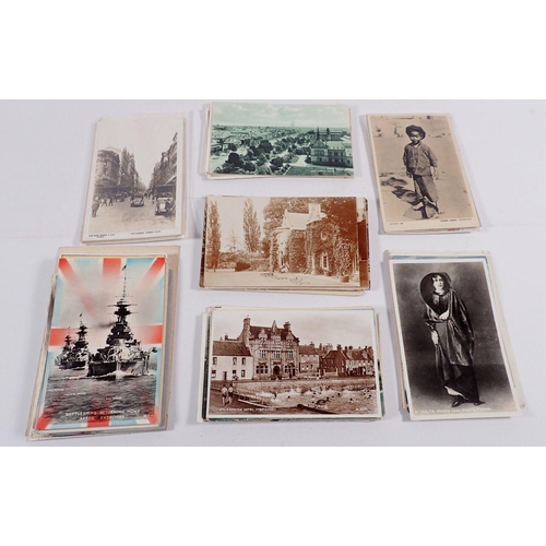 620 - Assorted postcards including six early 20th century real photos of Australia