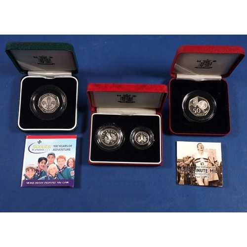 485 - Royal Mint Issues in presentation cases with certificates inc: Silver proofs of decimal coinage ie. ... 