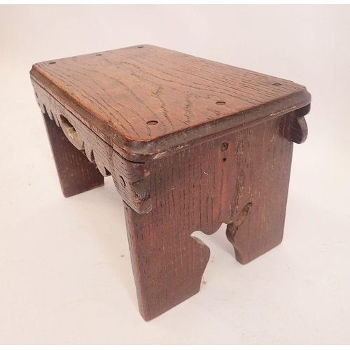 1110 - An antique elm stool