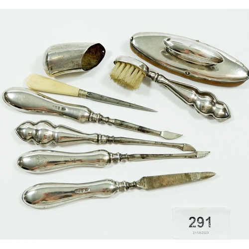 291 - A silver six piece manicure set etc Birmingham 1919