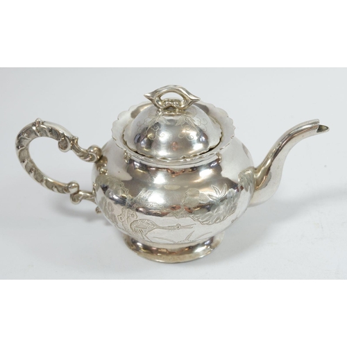 317 - A Chinese silver teapot, 316g, 11cm tall