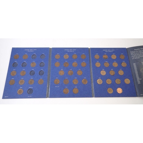 585 - A quantity of North America cents contained in Shore Line & Whitman coin folders including - USA: Li... 