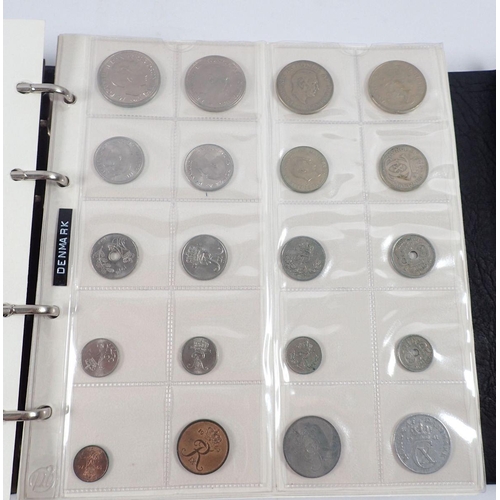 586 - Two world coin albums 20th century containing: album Mont Samleren, examples: Denmark, Norway & Swed... 