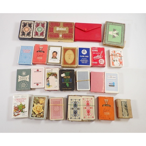 1071 - A box of various playing cards