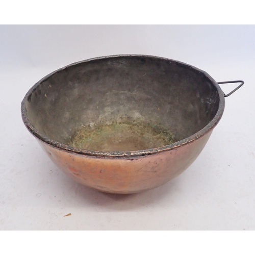 1122 - A Victorian large domed copper mixing bowl, 42cm