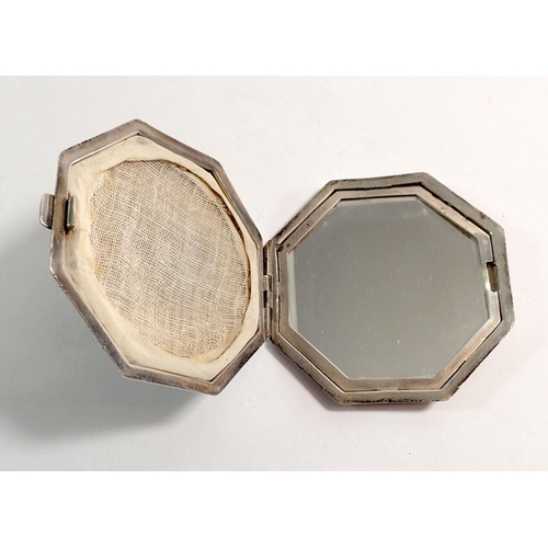 320 - An octagonal silver compact