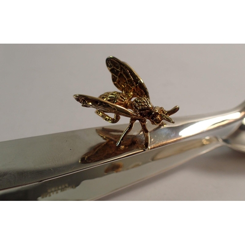 336 - A silver Thistle & Bee pair of bee tongs, 16.5cm long, 49.2g