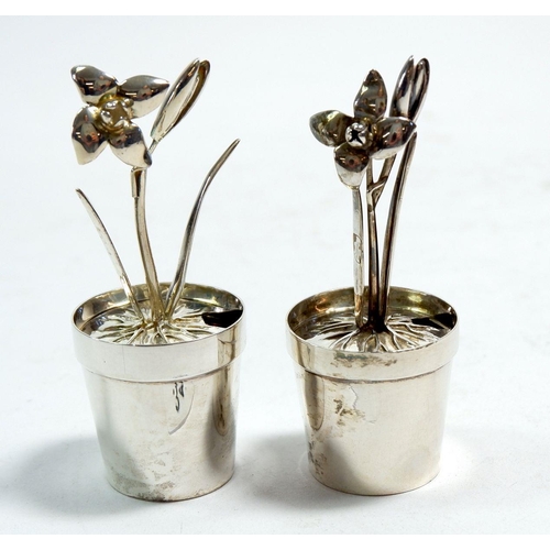 345 - A pair of silver Thistle & Bee flower pot form mustard pots, 9cm, 86g