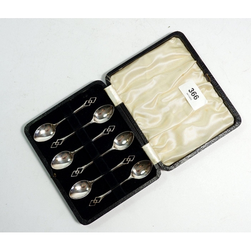 366 - A set of six silver coffee spoons with pierced terminals, Birmingham 1935