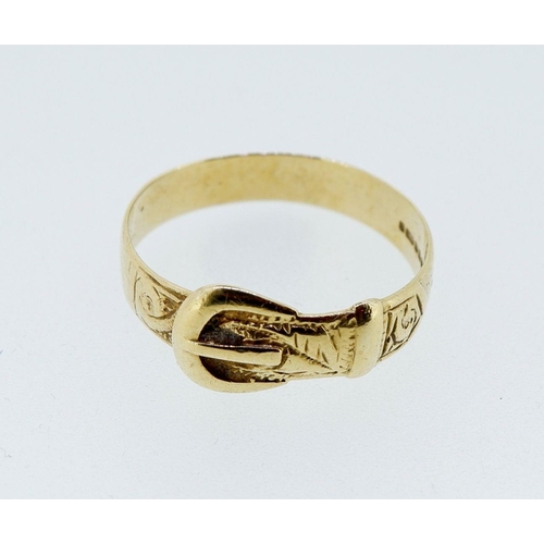 418 - A 9 carat gold buckle ring, 3g, size X