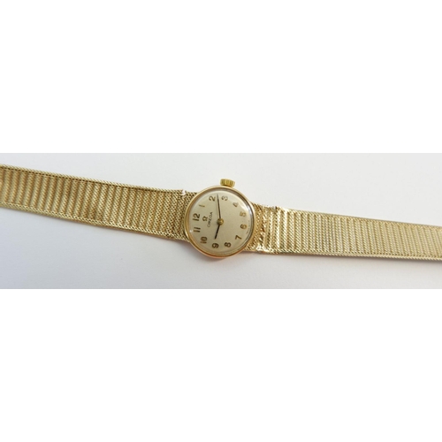 600 - A 9 carat gold ladies Omega wrist watch, 23g