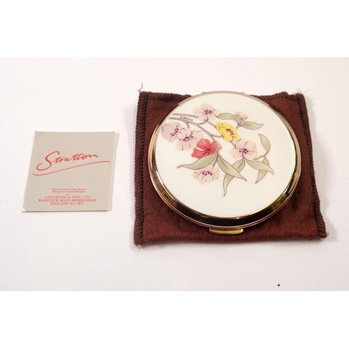 774 - A Stratton floral compact, boxed