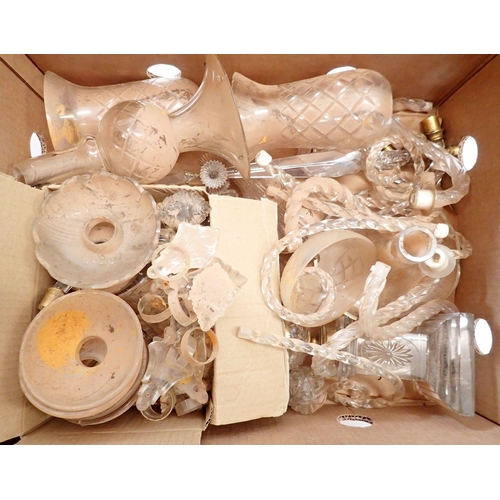 958 - A box of various glass epergne spare parts and a part epergne - a/f, chandelier, drip dish etc.