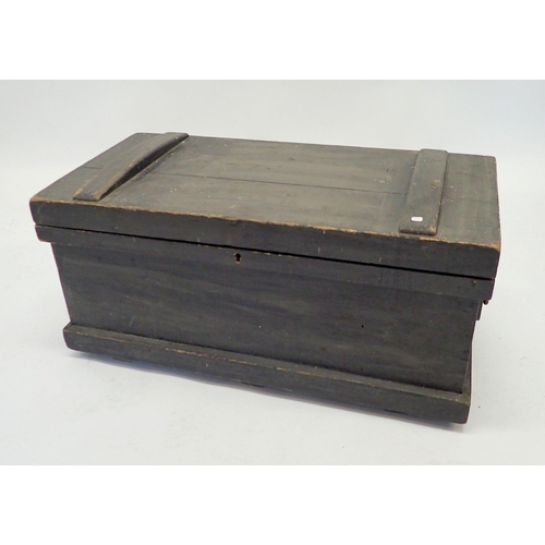 1098 - An antique carpenters chest with sliding trays and contents of woodworking tools including large sel... 