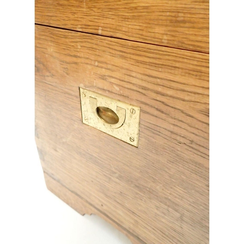 1132 - A vintage small oak dome top trunk, 55cm wide