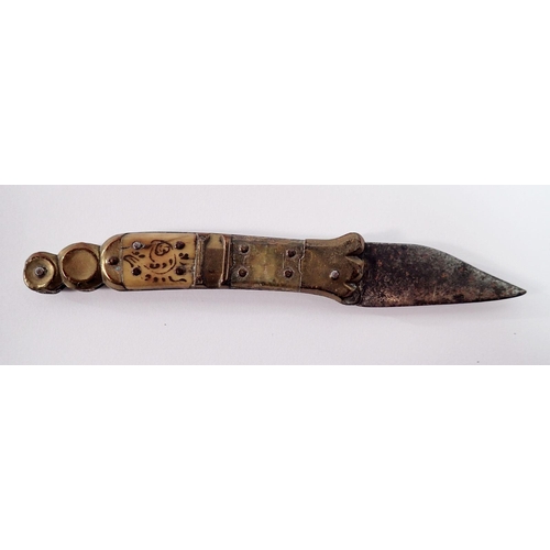 1336 - A 19th century Spanish small knife marked Batisre, 15cm