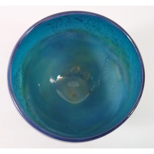 194 - Jonathan Harris (Ironbridge) Studio glass bowl 'Horizon' in sunrise blue, 14cm diameter, 15cm tall