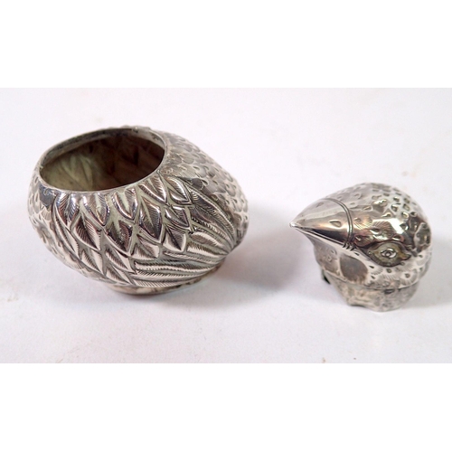 349 - A Chinese silver novelty box in the form of a miniature baby bird, signed to base, 4cm tall