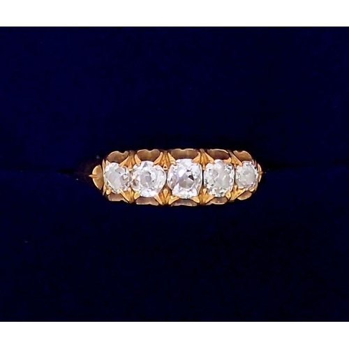 377 - A Victorian 18 carat gold five stone diamond ring, size M to N, 2.8g