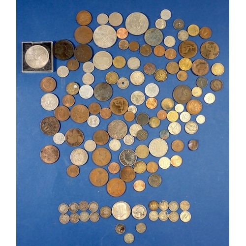 565 - A miscellaneous group of British and world coinage including silver content threepence (18) 1964 US ... 