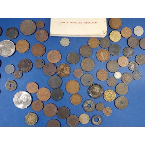 566 - A miscellaneous collection of 19th-21st century coins to include William IV half penny 1837,Louis XV... 