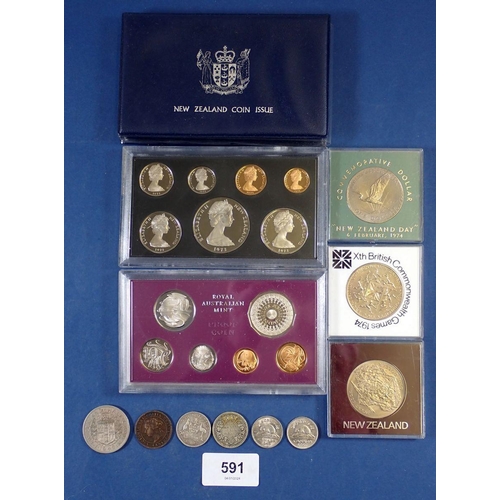 591 - A group of Commonwealth coinage including Edward VII Australian shilling 1910, Victoria Canadian one... 