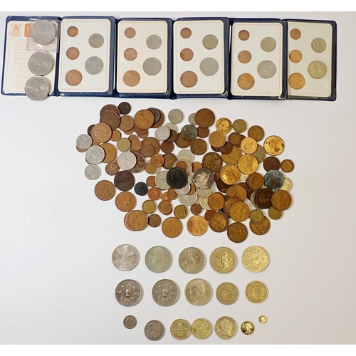 626 - A collection of pre decimal British coins including some silver content, William IV half crown 1836,... 