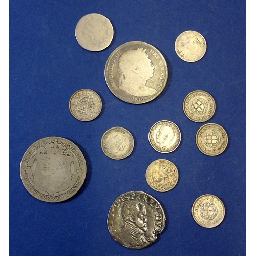 639 - A small quantity of silver content coins including George III half crown 1816, George V half crown 1... 