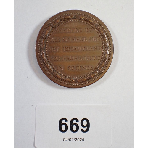 669 - A Queen Victoria medal awarded by the science and art department for proficiency in science to Willi... 