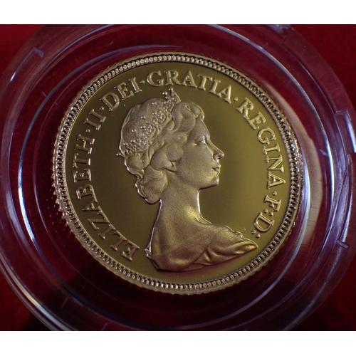 706 - An Elizabeth II 1980 gold proof half sovereign, leather case, Cond: Unc