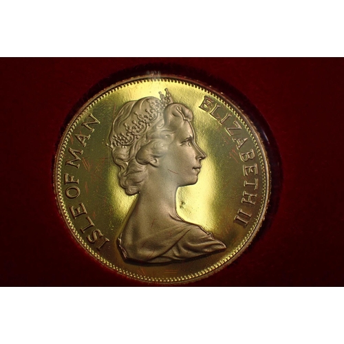 707 - An Elizabeth II 1979 gold proof half sovereign, Isle of Man, Pobjoy Mint