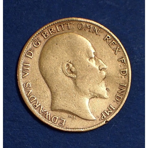 737 - An Edward VII gold half sovereign 1902