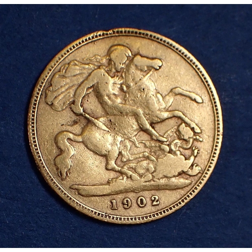 737 - An Edward VII gold half sovereign 1902