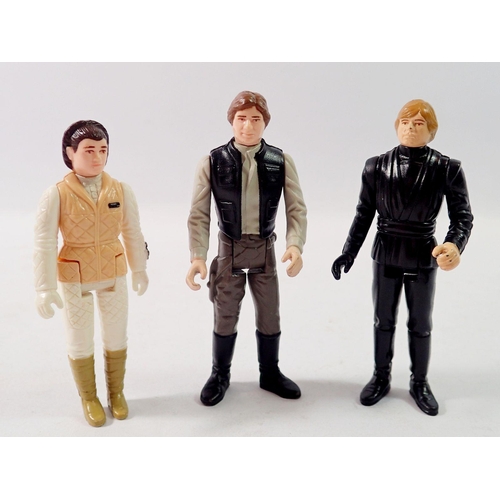 813 - A group of seven loose vintage Star Wars figures Kenner/Palotroy include Luke Skywalker with cape LF... 