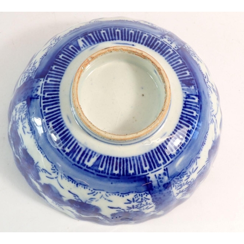 117 - A Japanese blue and white fruit bowl, 18.5cm diameter